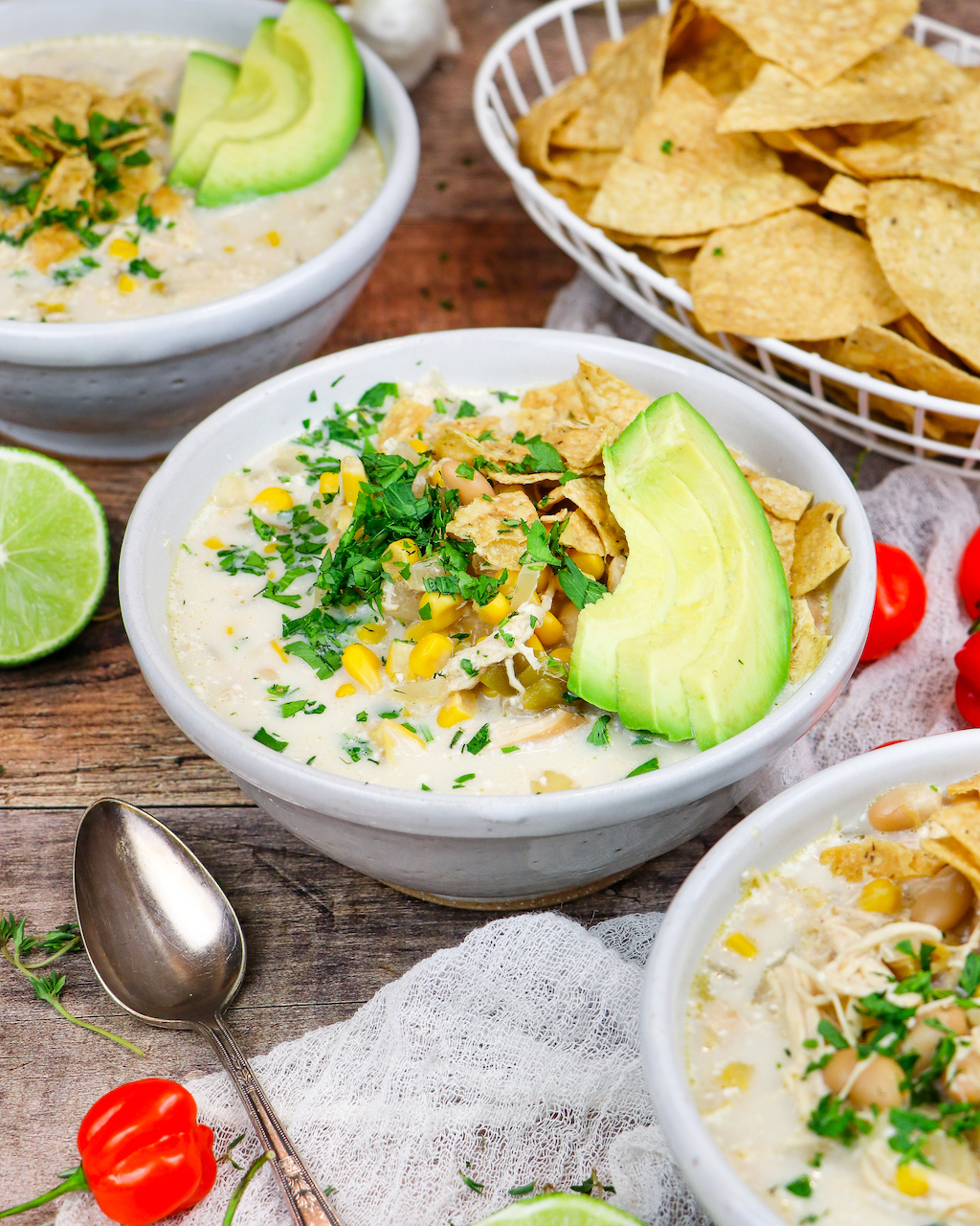 Slow Cooker Creamy White Chicken Chili